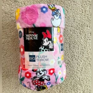 Disney Minnie Mouse Daisy Duck Oversized Pink Floral Plush Throw Blanket 5ftx6ft